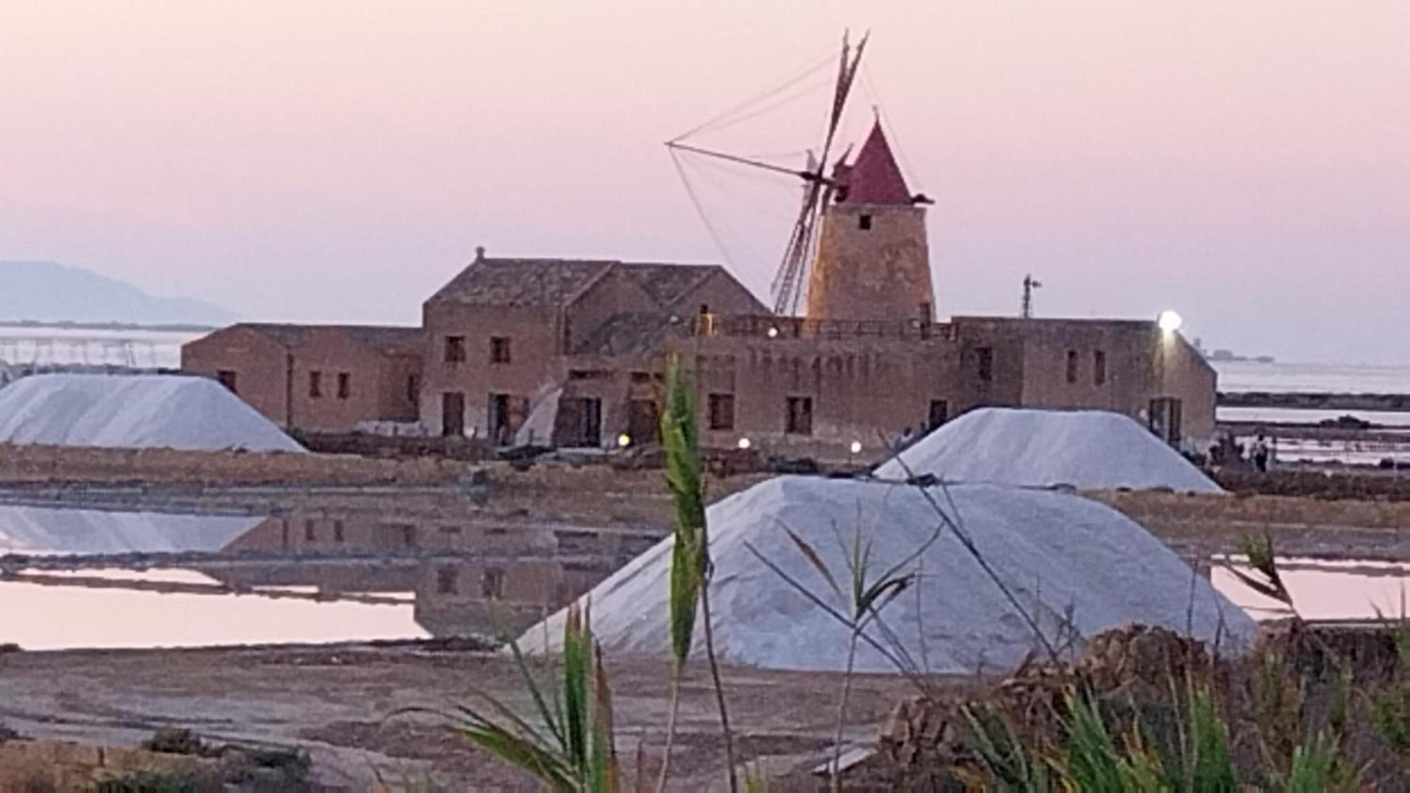 Casa Vacanze Lo Stagnone Da Rosita Marsala Exterior foto